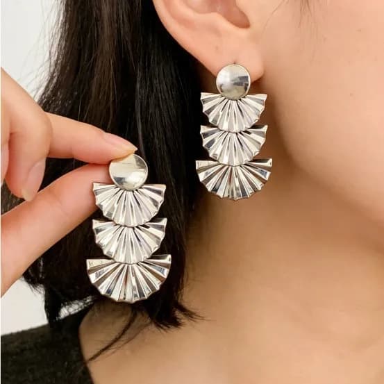 Geometric fan earrings women's light luxury high-end design simple fashion personalized stud earrings