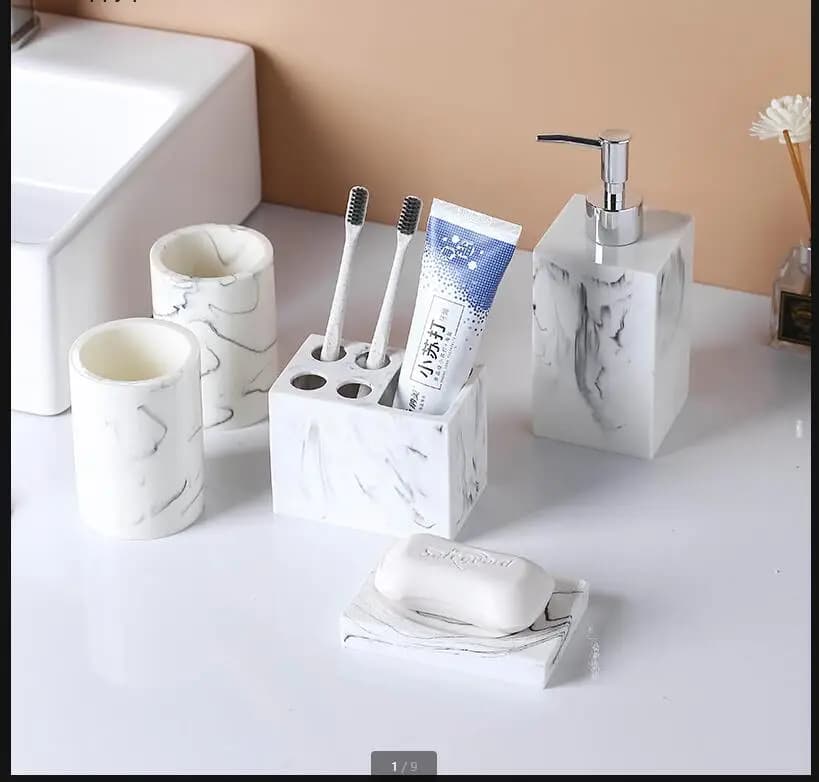 Set da bagno in resina di marmo Forniture da 5 pezzi Kit di lavaggio Bottiglia di lozione Bocca Tazza Portasapone portasapone