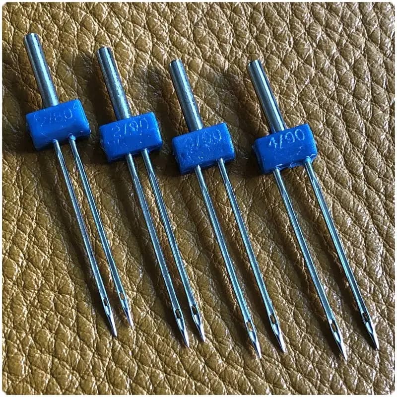 Aghi gemelli 2/3/4mm Doppio filo superiore Aghi da ricamo Uncinetto per macchina da cucire multifunzione domestica