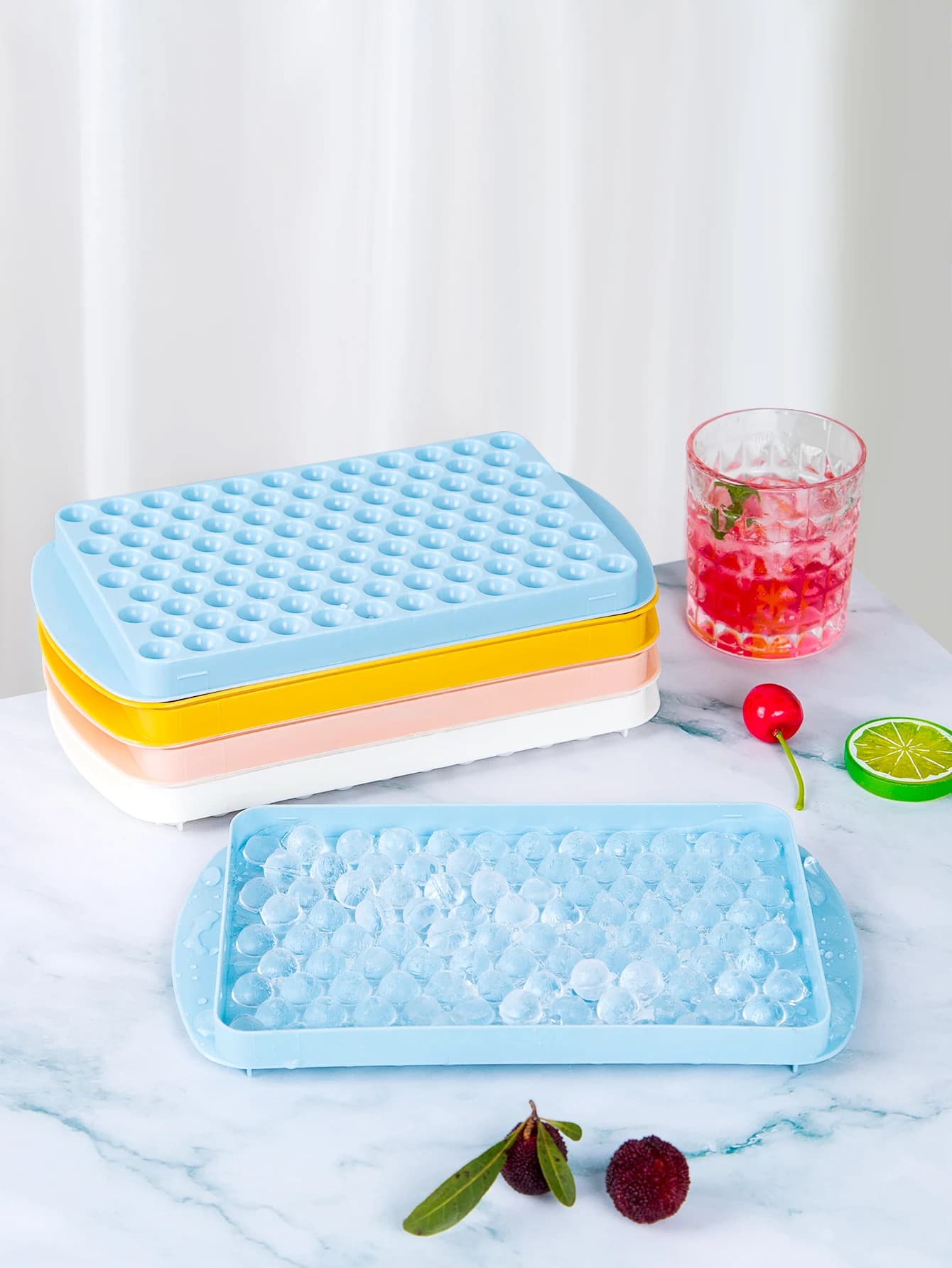 1pc Stampo per cubetti di ghiaccio in silicone 104 Vassoi per ghiaccio a cubetti Food Grade Maker Cucina Vassoi per ghiaccio impilabili per uso domestico con coperture