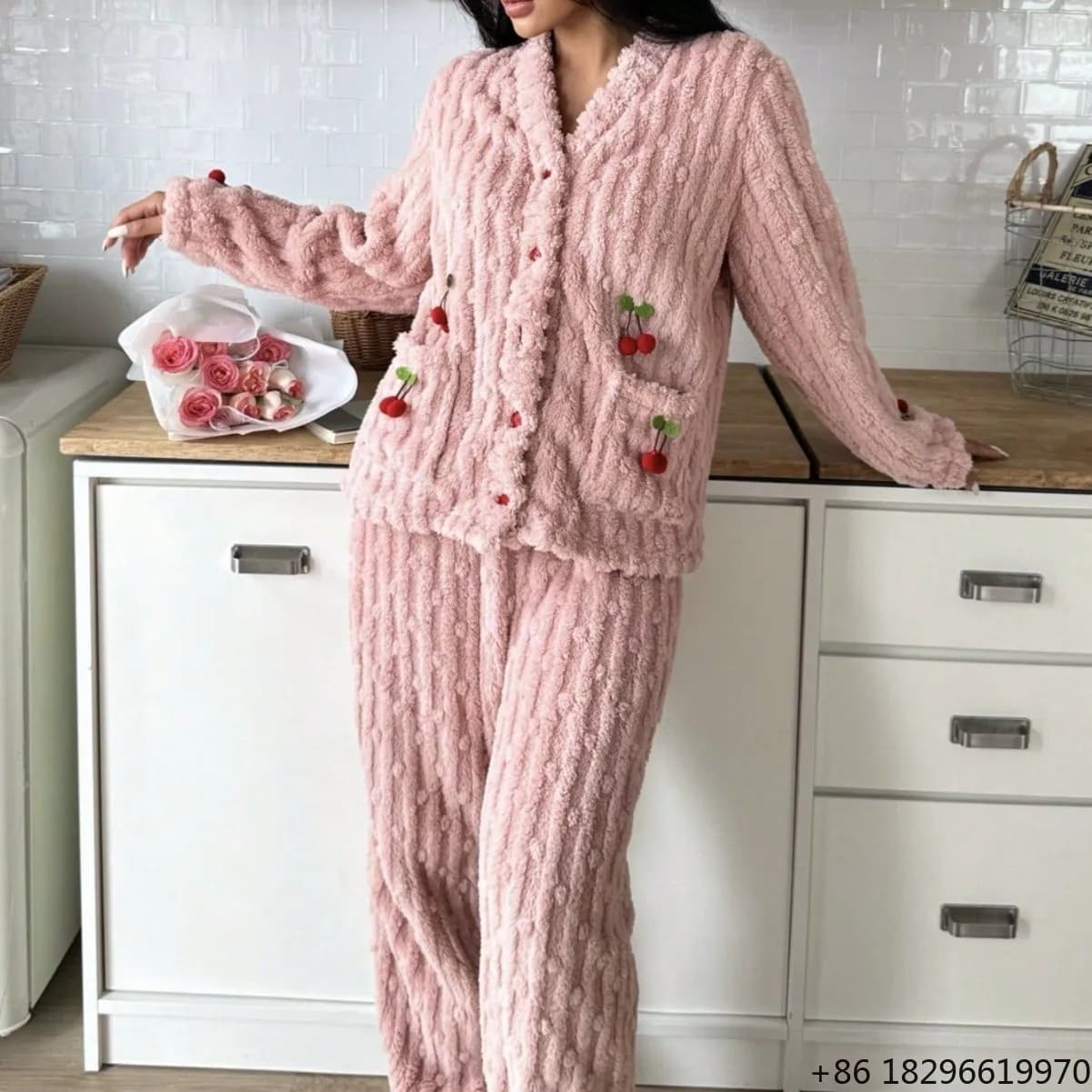 Lijia Low MOQ Fluffy Fleece Ladies Sleepwear Set Cute Cherry Decor V-neck Thick Thermal Home Pajamas for Autumn Winter