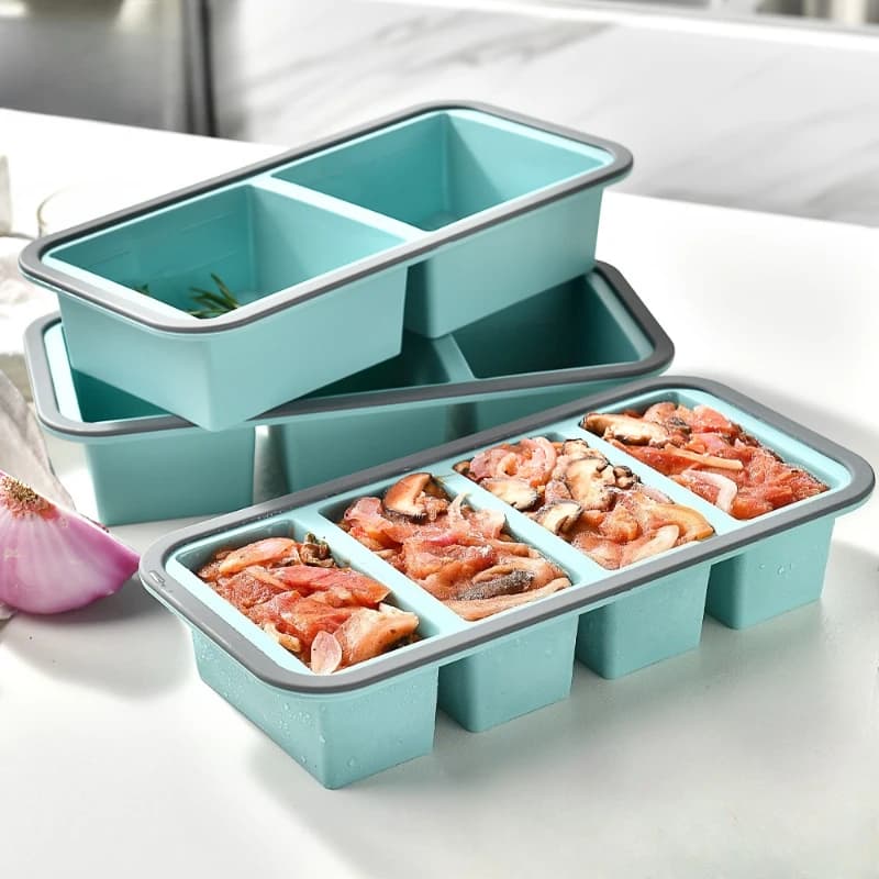 Vassoio per congelatore in silicone, vassoi per congelamento con coperchio per la preparazione dei pasti Vassoio per congelamento per porzioni di zuppe in silicone Crea cubetti di ghiaccio con zuppa di stock