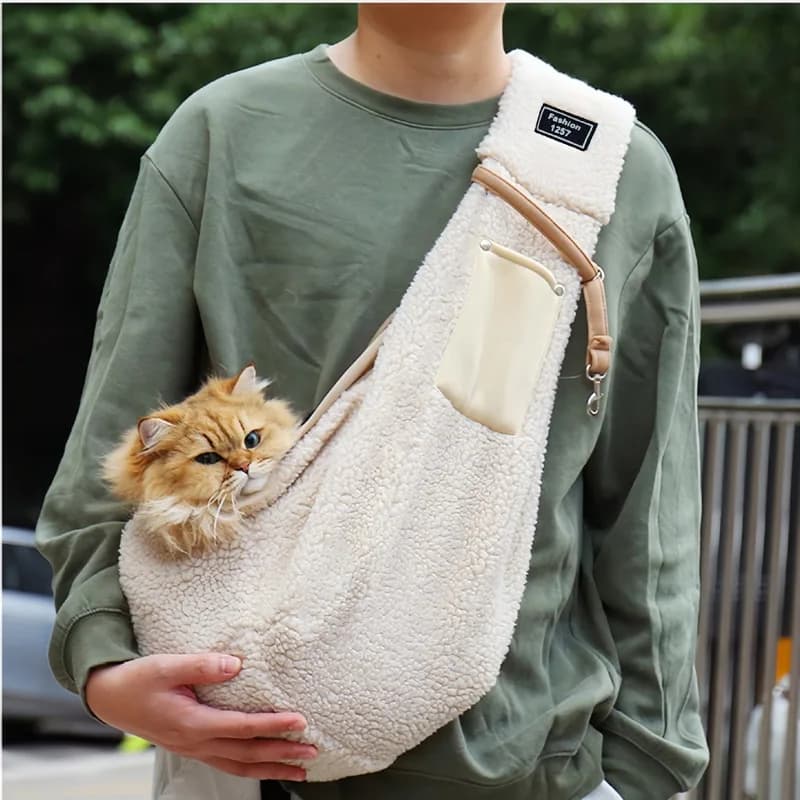 Borsa a Tracolla in Pelliccia Sintetica per Gatti, Simpatica Borsa in Pile per Cuccioli e Gattini, Comoda Trasportina a Tracolla per Passeggiate Quotidiane