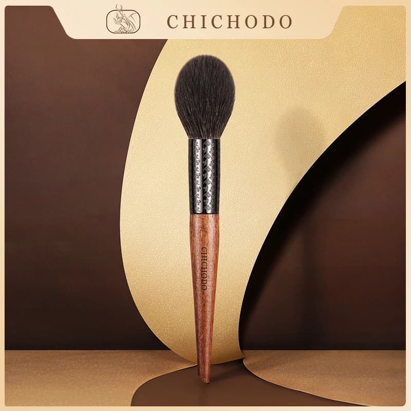 CHICHODO Pennello professionale per trucco per peli di animali Pennello per cipria in polvere preciso Strumenti di bellezza semplici - Pelo di capra -F203