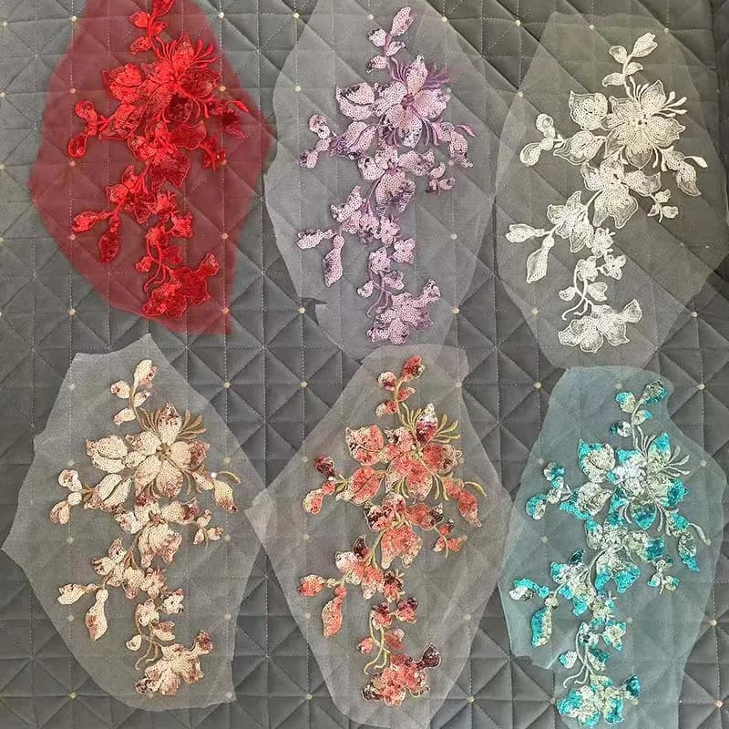 28*16 CM 3d Fiore Paillettes Ricamo Tessuto Applique di pizzo Cucire su toppe, Corpetto Applicazioni di perline Forniture per cucire per il vestito