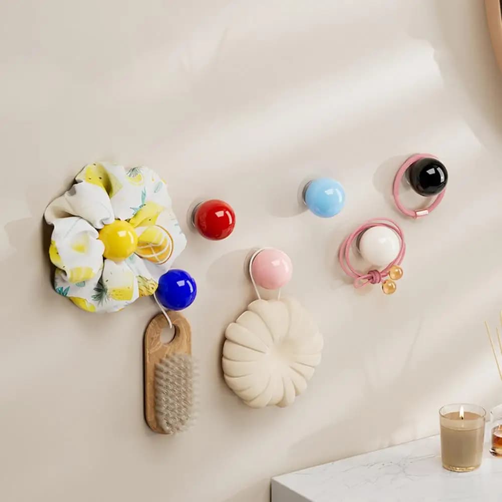 Set di 7 Ganci Adesivi Colorati con Ventosa, Ganci Riutilizzabili per Piastrelle in Ceramica, Specchi in Vetro, Bagno, Cucina, Asciugamani
