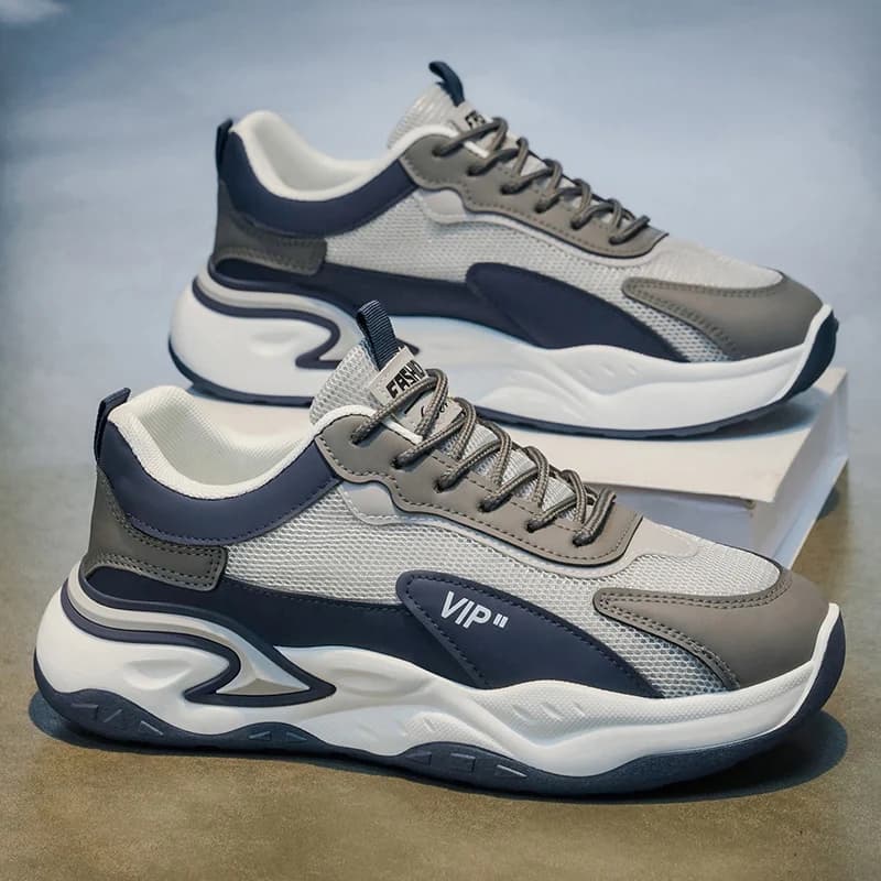 New 2026 Men's Running Shoes Breathable Mesh Anti-slip Soft Bottom Casual Sports Dad Shoes Short Tube Work Boots Desert Boots