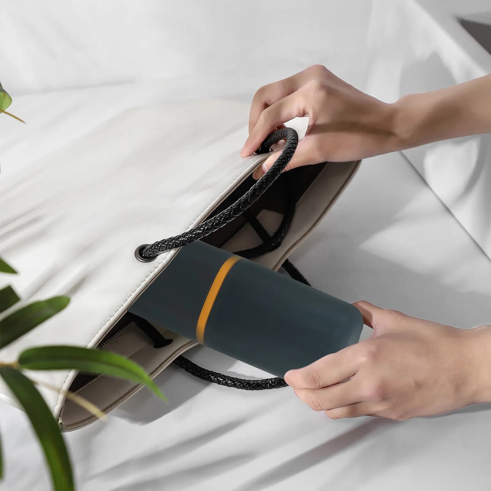 Porta Spazzolino da Viaggio in Plastica Leggero e Portatile, Organizzatore per Spazzolino, Bicchiere per Collutorio, Custodia per Dentifricio da Viaggio