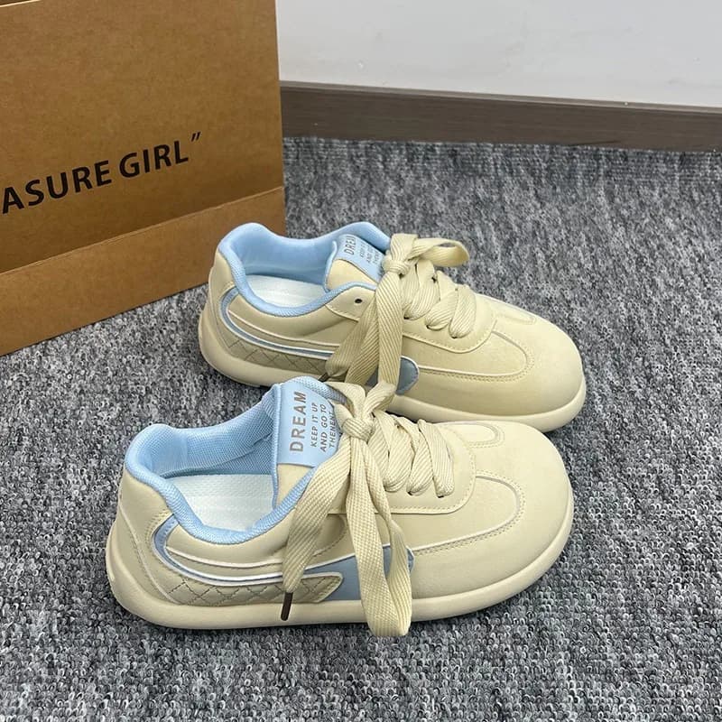Thick Soled Retro Shoes for Women's Spring New Versatile Casual Lightweight Sports Board Shoes Daily Comfortable Women's Shoes