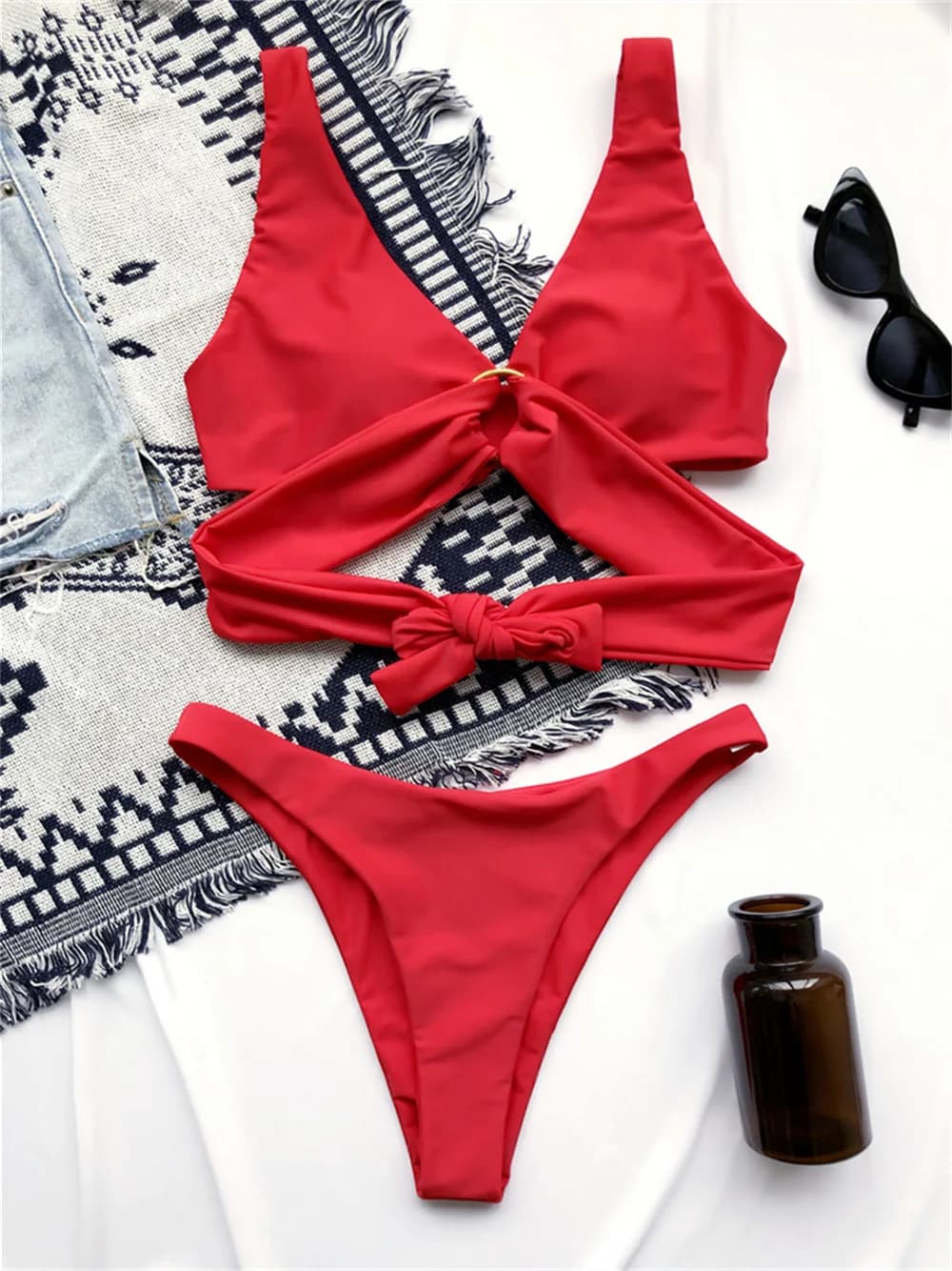 Sexy Bikini Rosso con Anelli Metallici e Lacci, Costume da Bagno Donna, Bikini e Tankini, Abbigliamento da Spiaggia, Costume da Bagno per Vacanze