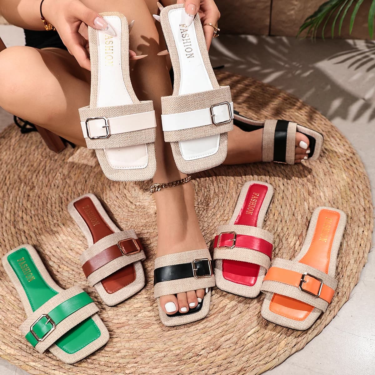 Summer Women's Large Size Fashionable Metal Buckle Decorative Flat Slippers 2026 New Square Toe Leisure Non-slip Flip-flops