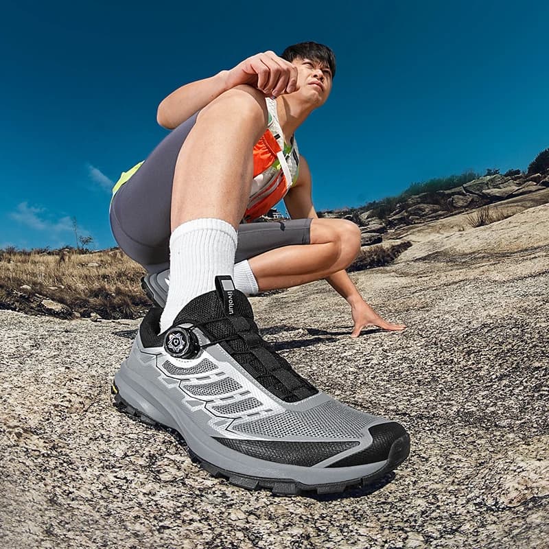 Scarpe da Trekking Outdoor Primavera 2026, Traspiranti e Resistenti, Adatte per Arrampicata, Campeggio e Corsa Lenta, Scarpe da Uomo
