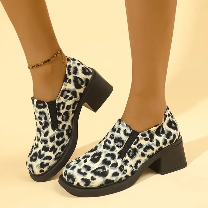 Spring and Autumn Leopard Print Plus-size High-heeled Single Shoes for Women 2026 Round-toed European and American Loafers，36-42