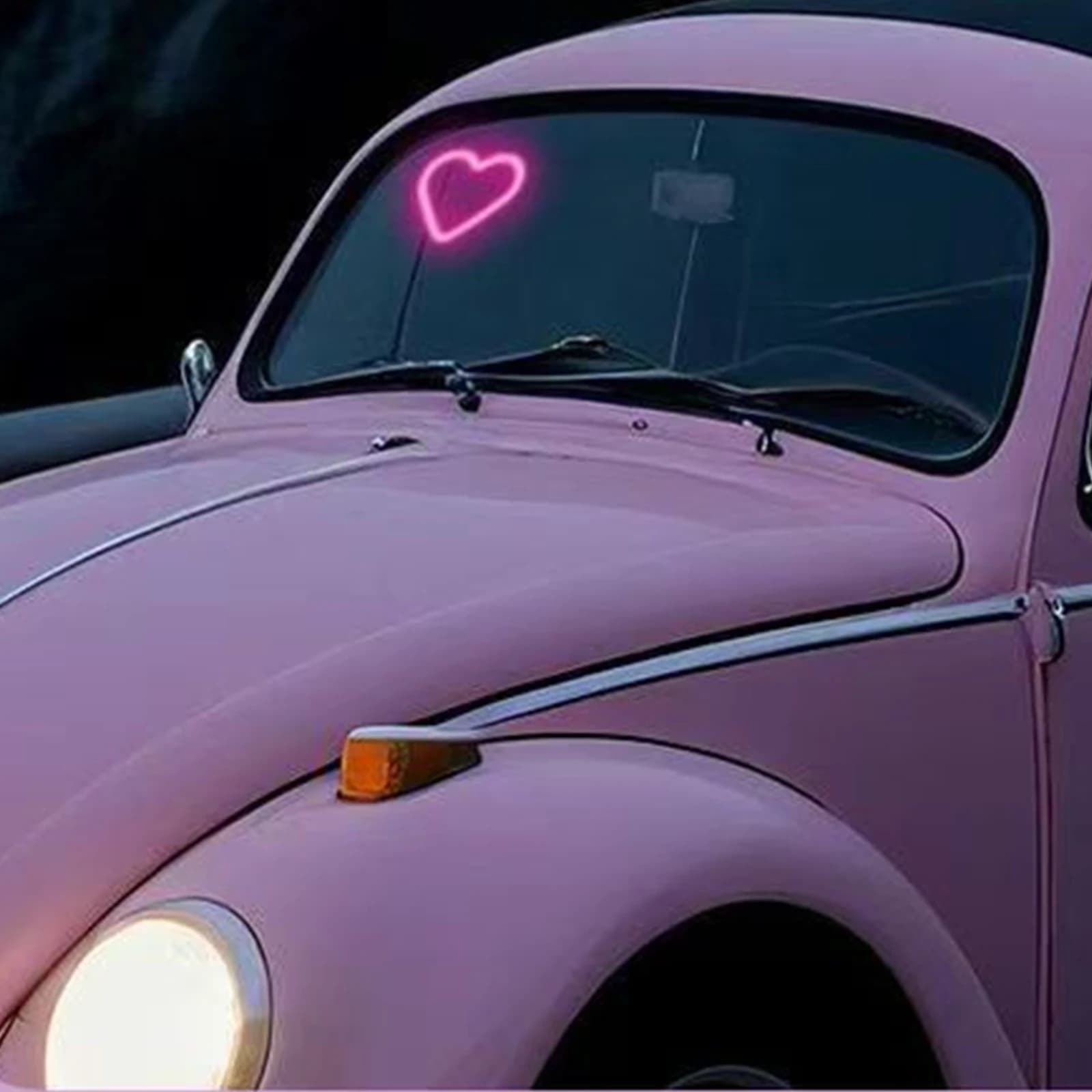 Lampada a LED Neon Wireless a Energia Solare con Sensore Intelligente a Forma di Cuore, Luce Ambientale Triangolare per Decorazione Auto, Parete e Finestra