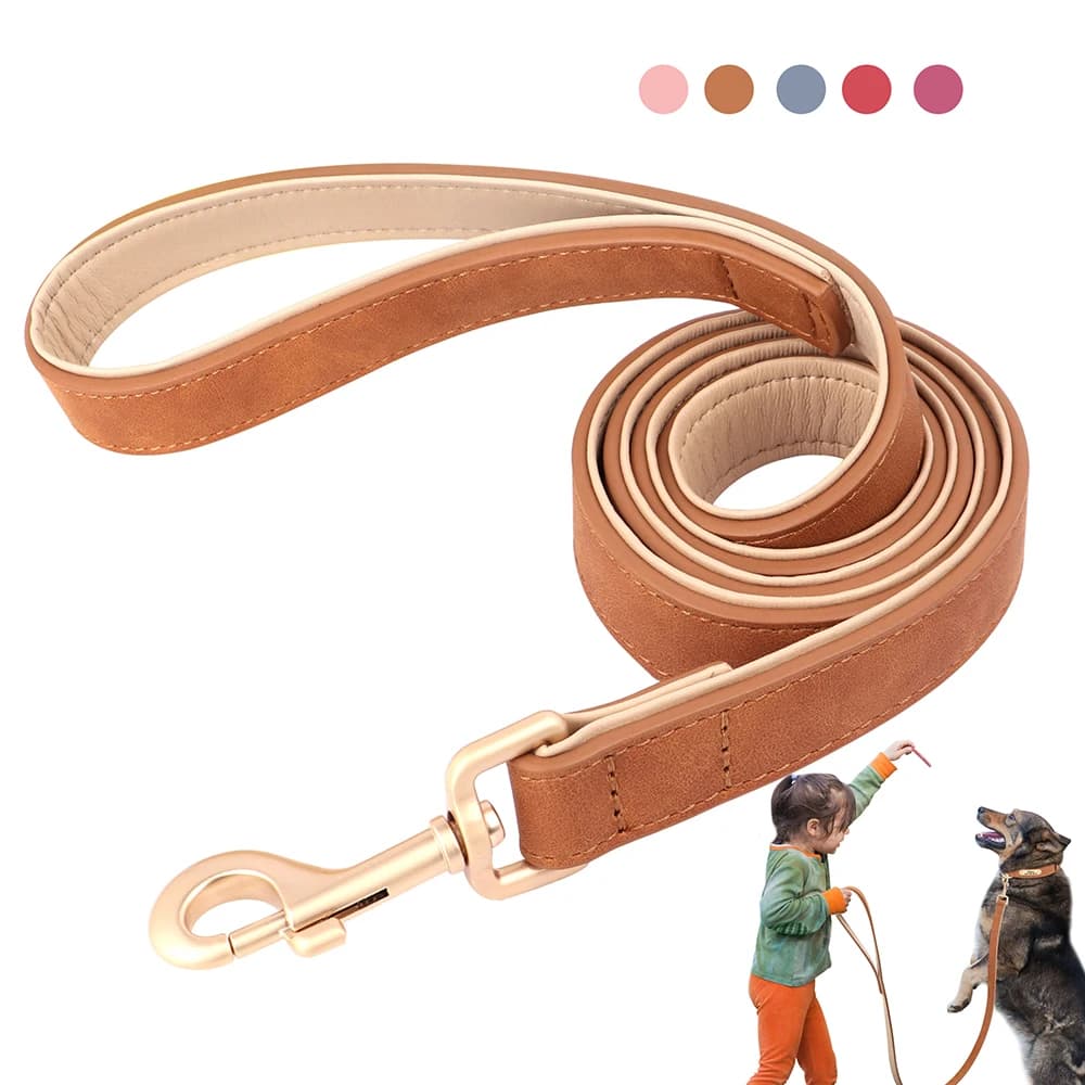 Guinzaglio per cani da compagnia da 120cm manico imbottito in morbida pelle PU guinzaglio per cani guinzaglio per addestramento a piedi per cani pastore tedesco Golden Retriever