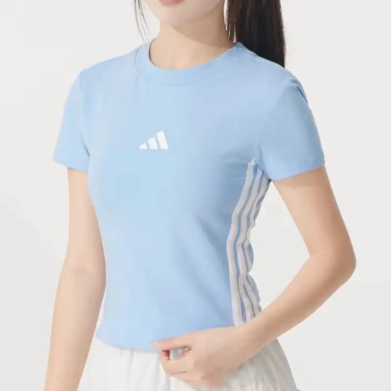 nuova maglietta Adidas da donna autentica a maniche corte Classic 3-Stripes con scollo rotondo, maglietta sportiva casual JE1241