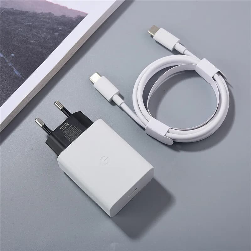 Caricabatterie rapido Google 30W PD per Pixel 8 7 6 Pro 8A 7A 6A 5A 4XL 4A Adattatore di ricarica da muro di alimentazione UE/USA/Regno Unito Cavo da USB C a USB C da 100 cm