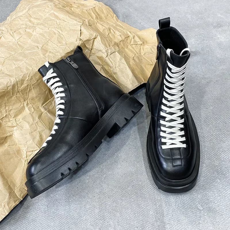 Stivali Corti da Uomo Autunno/Inverno 2026 Nuovi Stivali Alti alla Moda Britannica in Pelle da Lavoro e Cerimonia per Uomo, Scarpe Moto