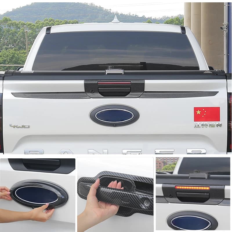Per Ford Ranger Wildtrak T9 2023 2024 coperchio della ciotola della maniglia della porta posteriore in fibra di carbonio striscia del portellone Trim Emblem Sticker accessori per auto