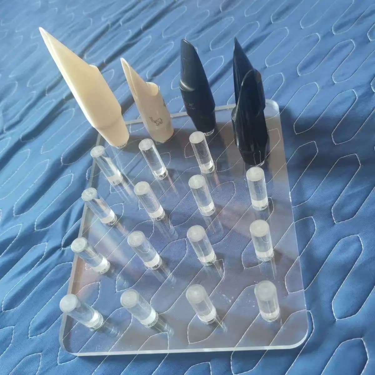 Universal Saxophone Mouthpiece Display Stand for Alto Tenor Soprano Sax & Clarinet Mouthpiece Holder