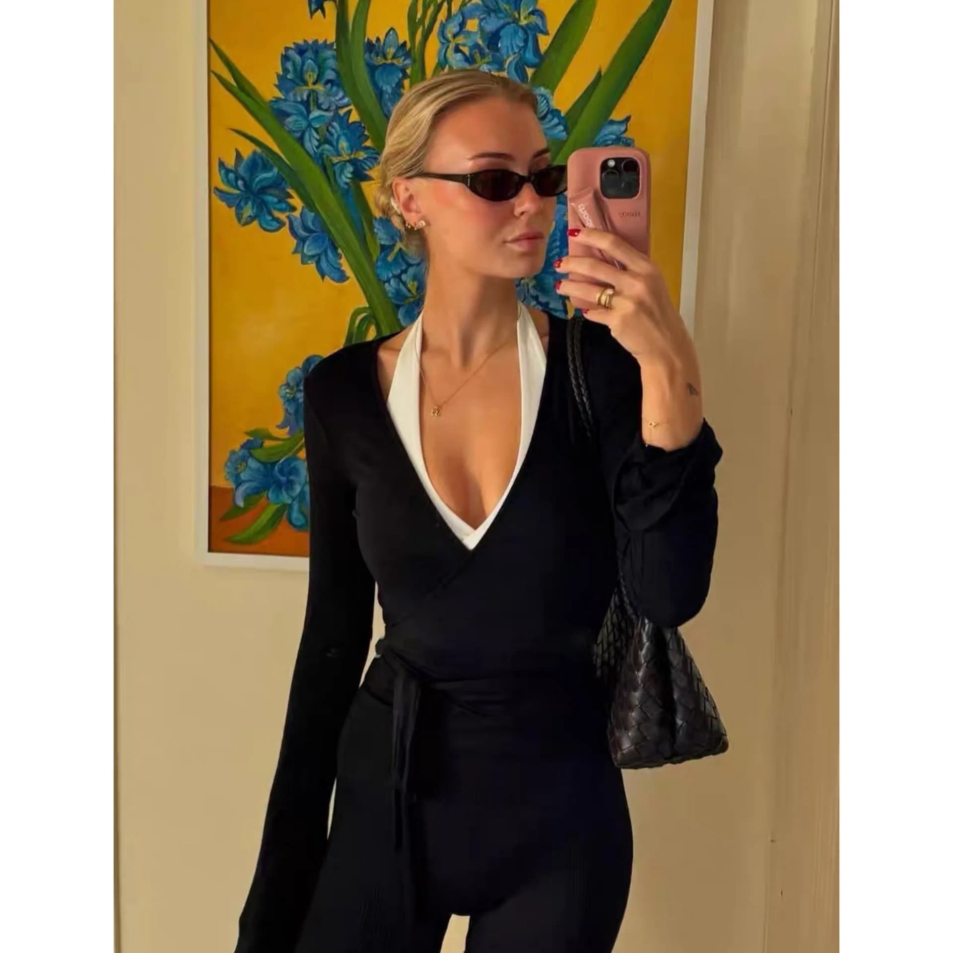 Top corto da donna con cravatta incrociata Camicie da yoga Manica lunga Scollo a V profondo Tinta unita Camicie slim fit Camicette da allenamento per yoga da donna T-shirt