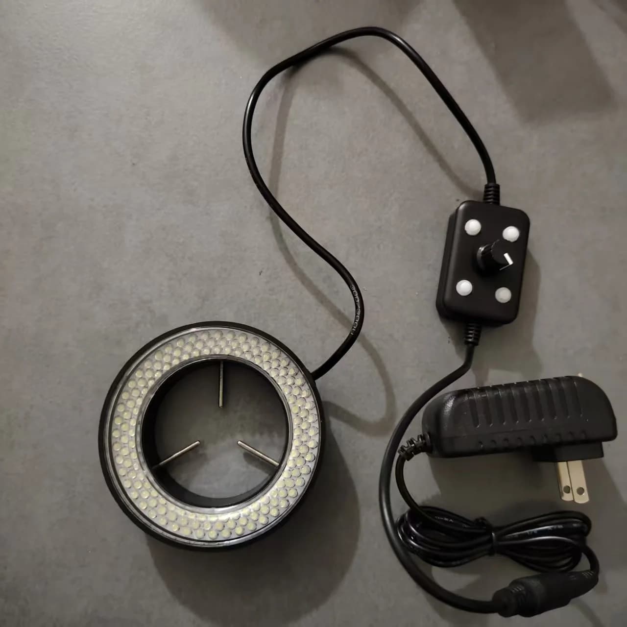 Illuminatore con sorgente luminosa ad anello 144 LED, quattro zone, diametro interno regolabile di 61 mm, per microscopio stereo, accessori per microscopio da 5 W