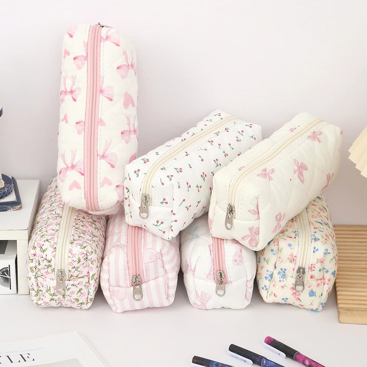 Astuccio creativo con motivi floreali e fiocchi, borsa rettangolare per cancelleria, elegante custodia portatile per materiale scolastico