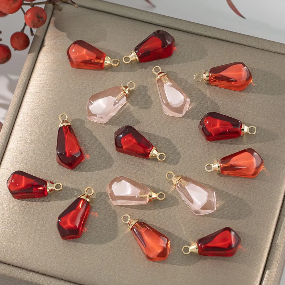 10 Pezzi Ciondoli in Resina a Forma di Semi di Melograno per Creazione Fai-da-Te di Orecchini, Collane, Bracciali, Gioielli, Portachiavi, Accessori e Forniture per Artigianato