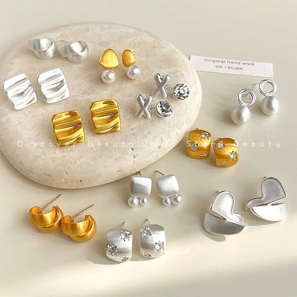 DIY accessories Frosted texture brushed geometric earrings women's niche design light luxury zircon earrings high-end fashion te