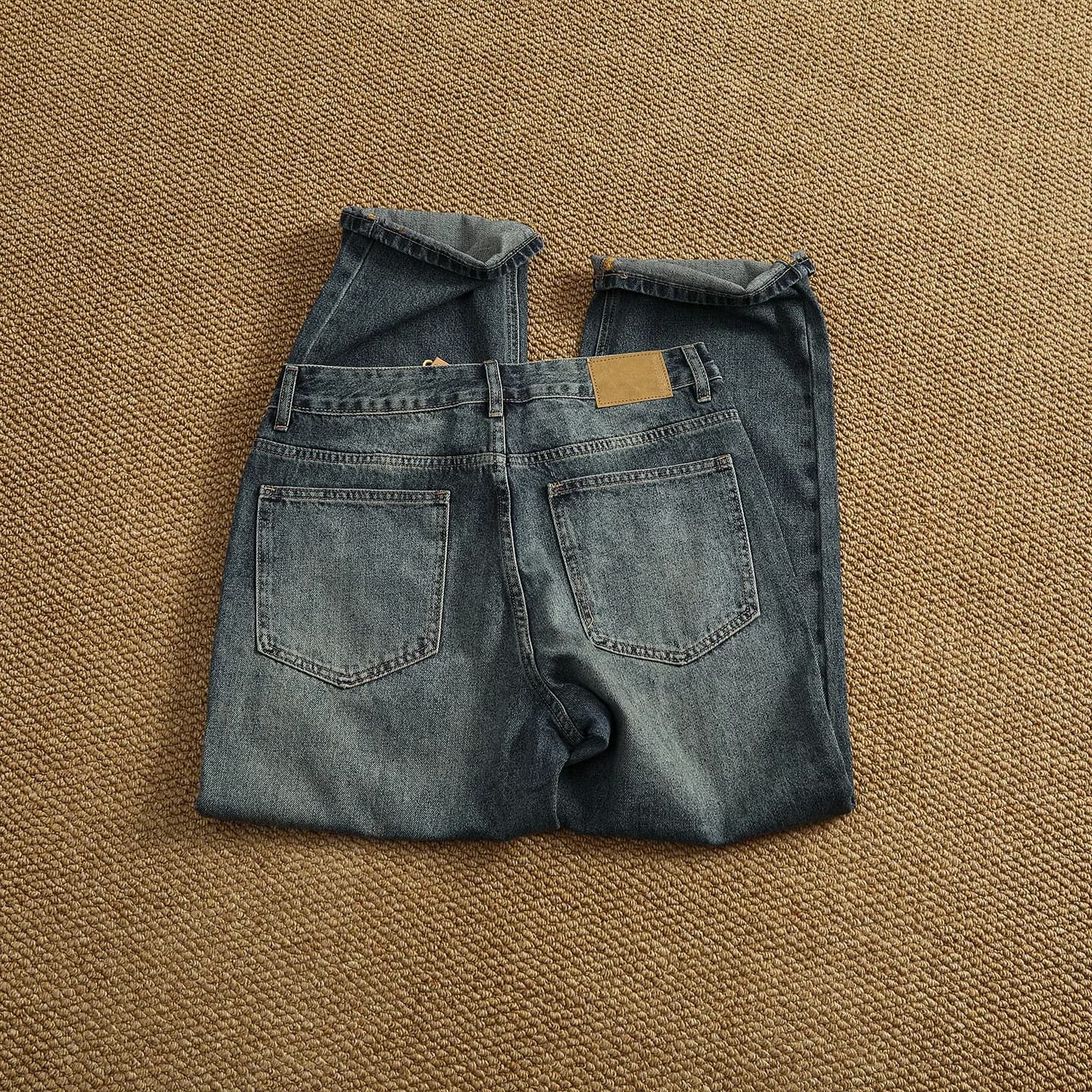 Men's soft jeans strong and washed in solid color, straight leg pants washed by American style, aged, wide and versatile