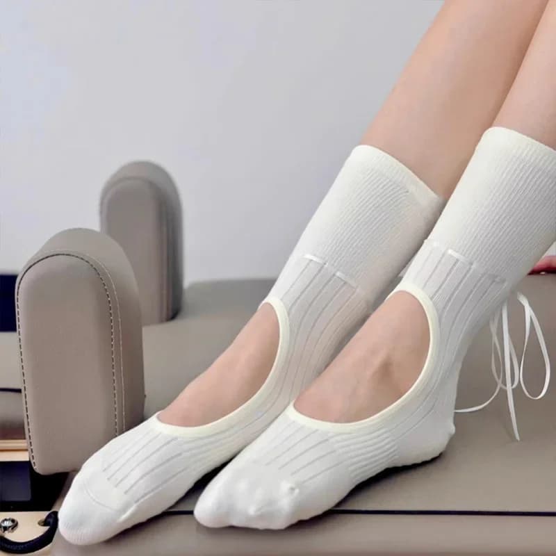 Moda Donna Calzini da yoga Nastri Collo del piede esposto Calzini al polpaccio Morbido cotone Pilates Training Calzino Antiscivolo Calze fitness