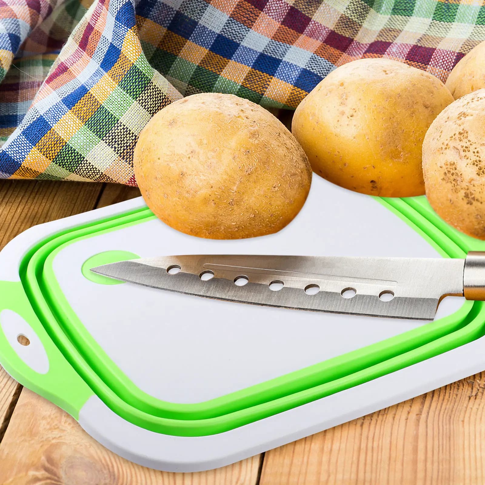 1 Piece Taglievole Multifunzione con Cesto Scolapiatti di Cucina in Plastica e Silicone per Verdura e Frutta