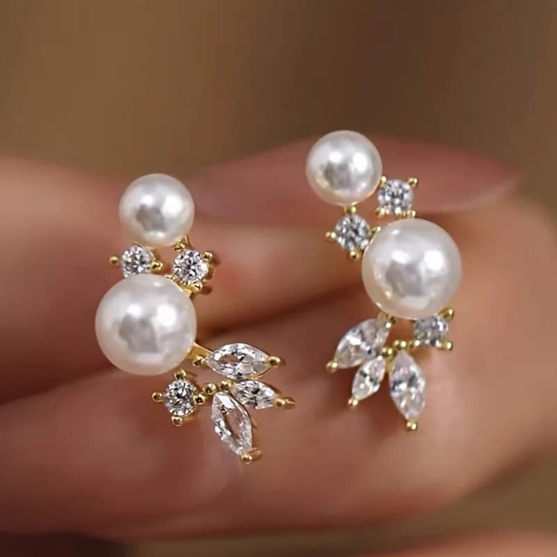 Orecchini a perno con foglie e perle finte per donna, gioielli botanici eleganti e delicati per feste e banchetti