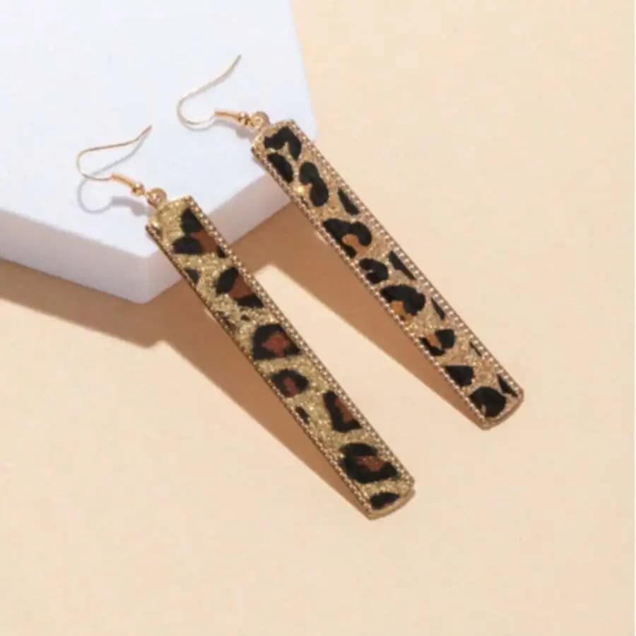1 pair leopard print geometric metal dangling earrings for women