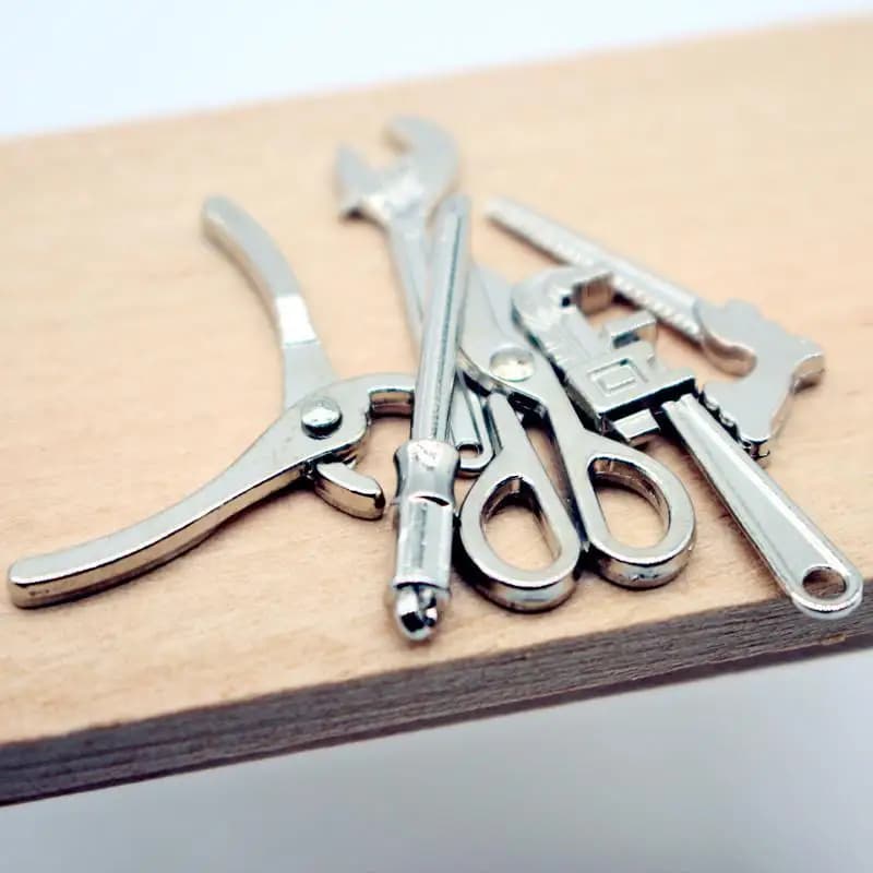 6 pezzi 1:12 casa delle bambole mini pinze chiave regolabile in lega set di strumenti modello di riparazione in miniatura oggetti di scena decorazione della casa delle bambole giocattoli regalo