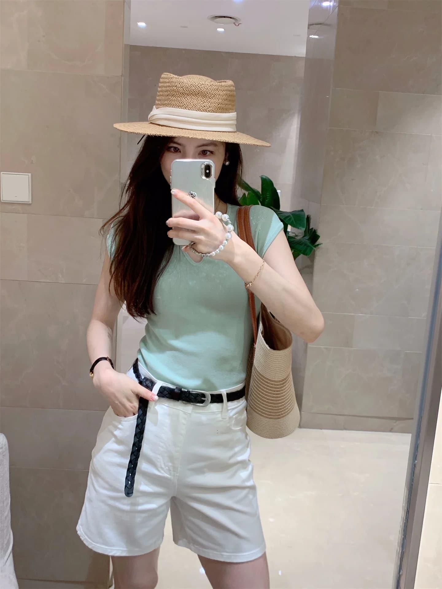 WENDY Nuovi Jeans Bianchi Classici Versatili in Seta a Gamba Dritta, Pantaloni da Donna alla Moda a Vita Alta e Gamba Svasata