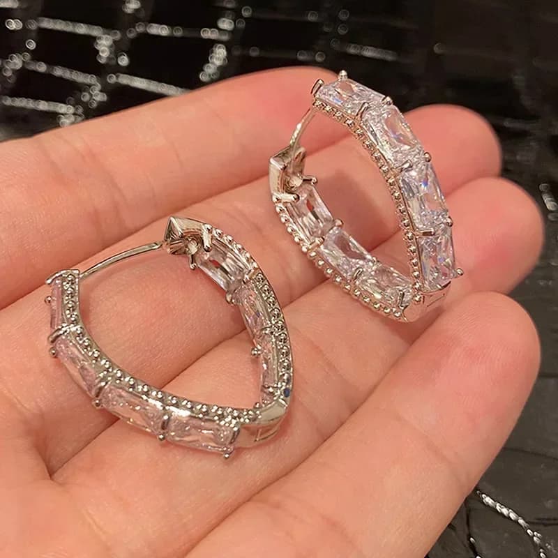 Nuovo Modello 2024: Orecchini Geometrici con Zirconia Cubica, Accessori Eleganti per Abiti da Donna, Vendita all'Ingrosso