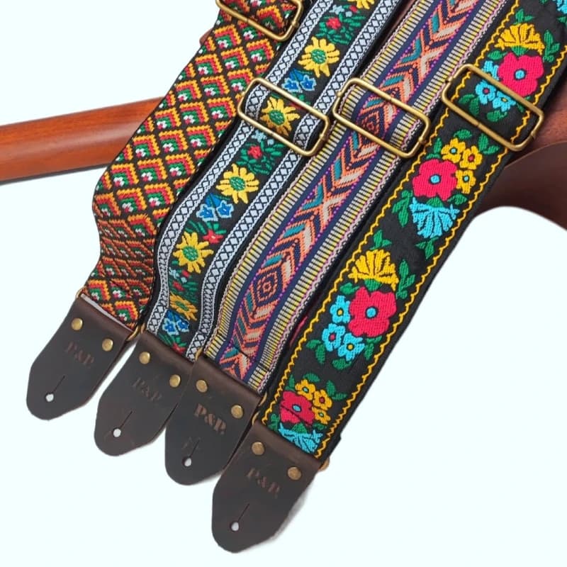 Tracolla per chitarra in pelle retrò Tracolla regolabile jacquard etnico per accessori per chitarra ukulele basso elettrico acustico classico