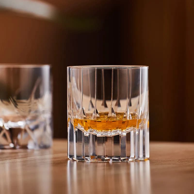 Bicchiere da whisky in cristallo K9 Bicchiere da intaglio fatto a mano Edo Cut Light Luxury Star Mang Glass Bicchiere da vino straniero