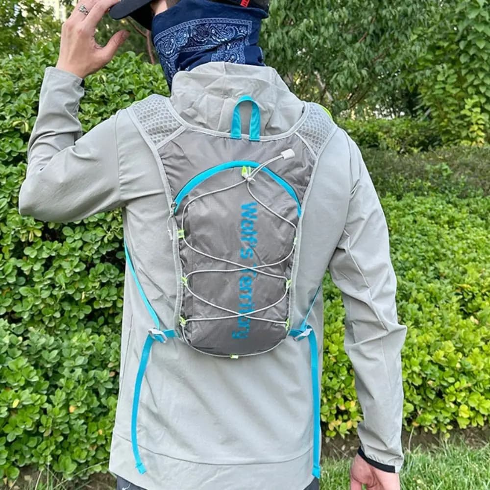 Gilet da Corsa Riflettente Impermeabile, Regolabile e Multifunzionale, Borsa Idratazione Traspirante e Pratica