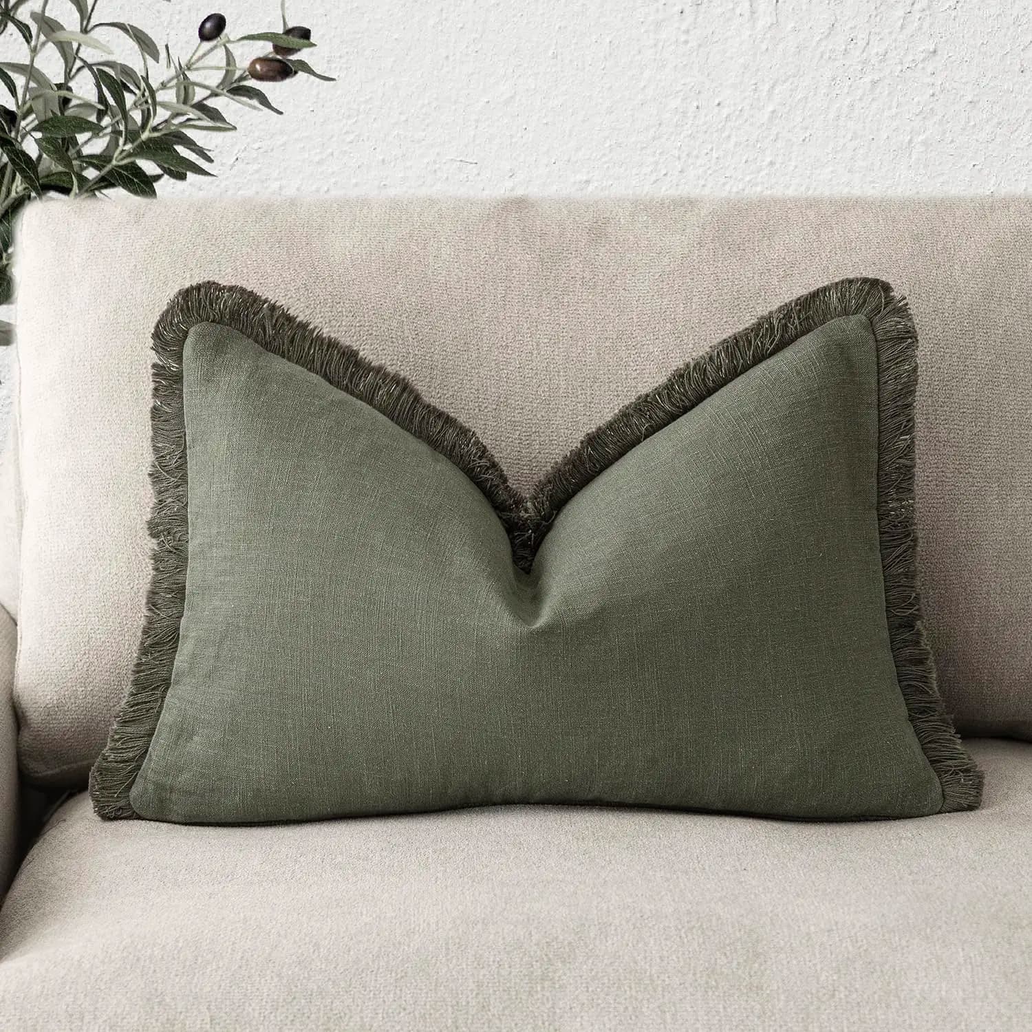 Fodere per cuscini decorativi in lino verde oliva con frange, stile boho e rustico, con nappe, 30x50 cm