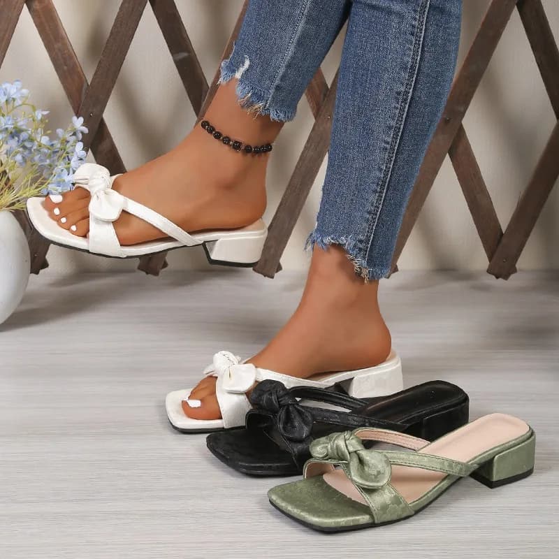 Sandali Donna con Fiocco alla Moda 2026 Nuovi Estivi Tinta Unita con Punta Quadrata e Tacco Quadrato Scarpe Femminili Comode Casual con Tacco Medio