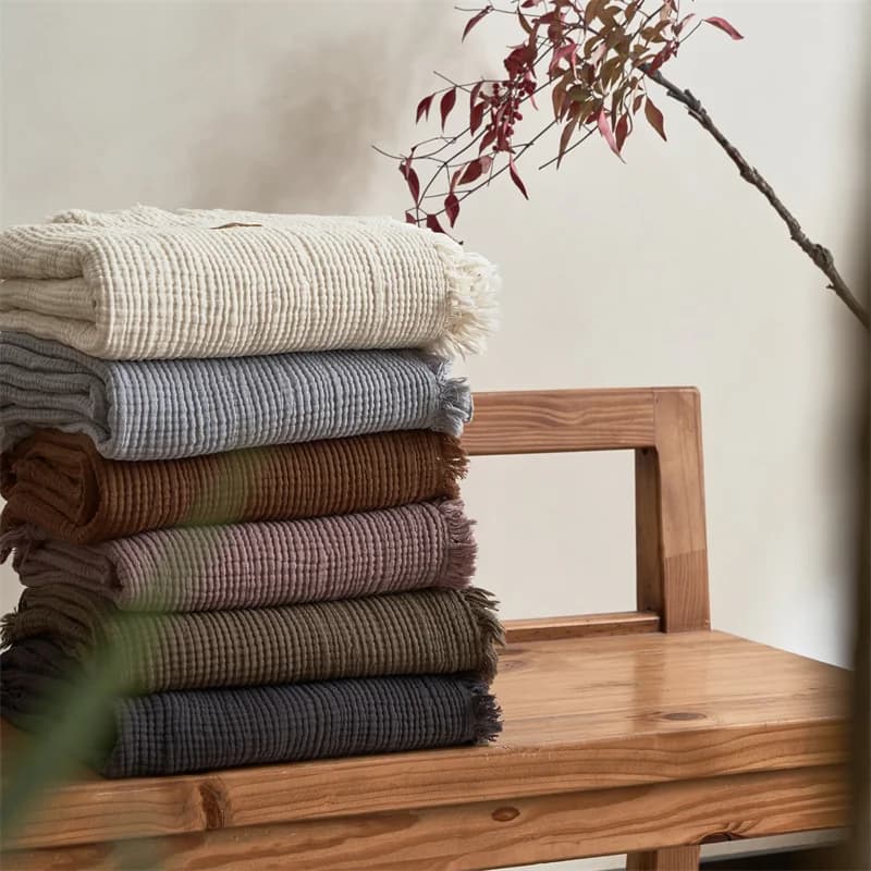 Coperte in cotone Maillard Quattro strati di garza Copridivano Coperta con nappa AB Lato Ufficio Pisolino Coperta decorativa in mussola