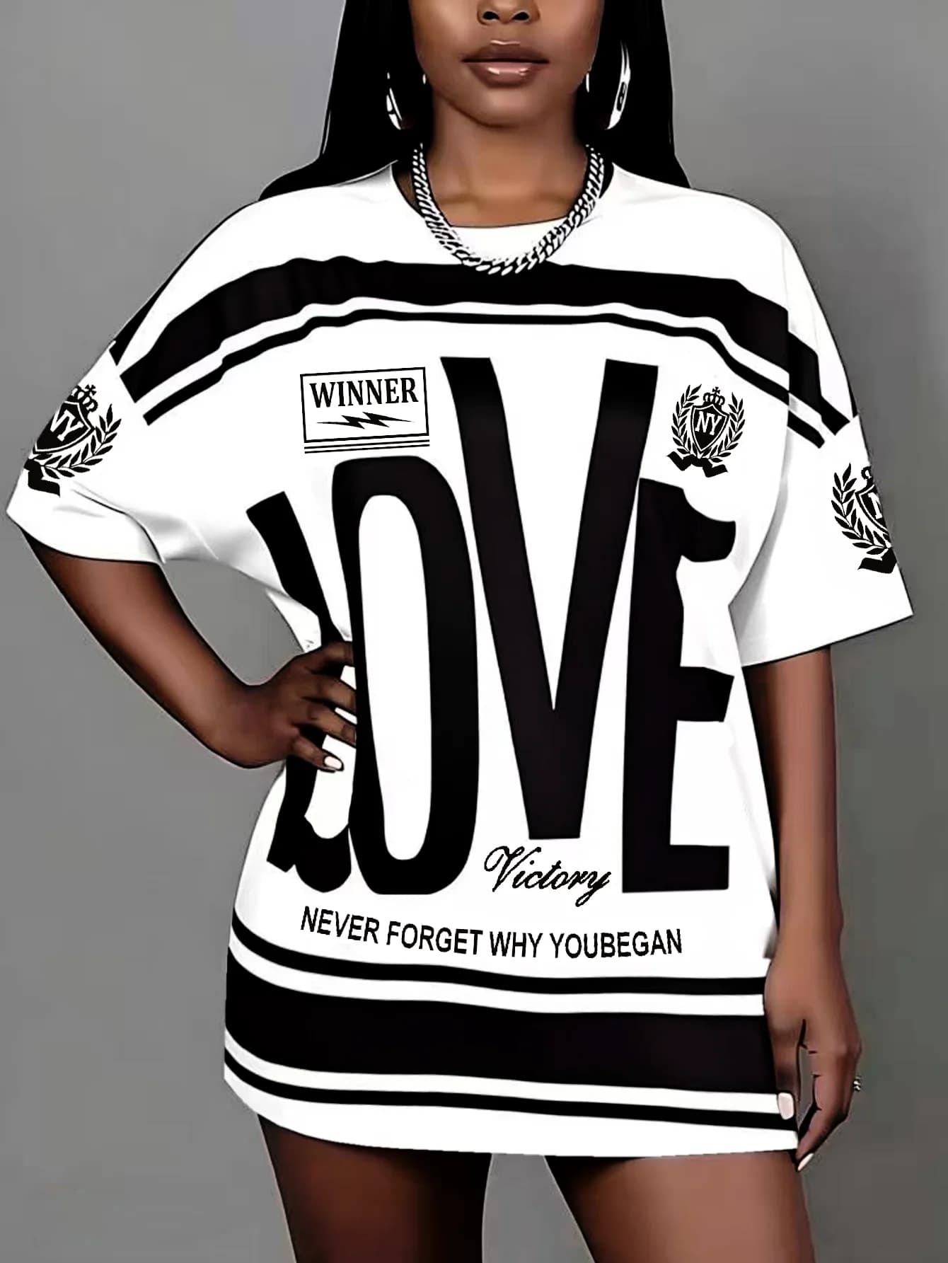 Abbigliamento da donna taglie forti 2025 nuova maglietta pullover con stampa di lettere girocollo adatta per l'uso quotidiano