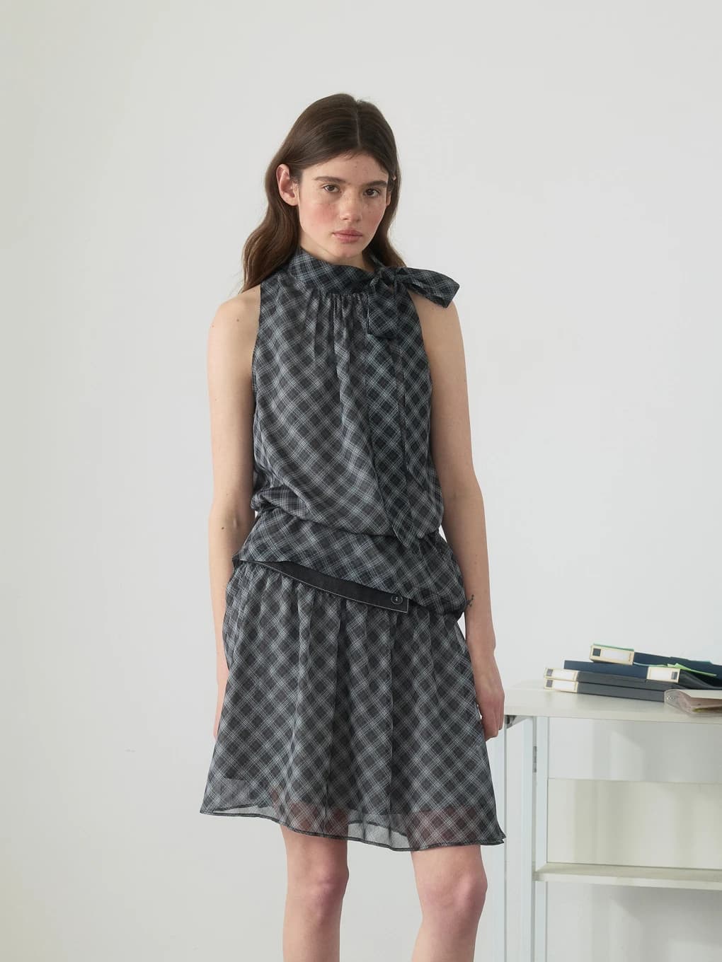 Summer Vintage Plaid Neck Hanging Chiffon Thin Vest Women's Knot Belted Sleeveless Shirt Top Loose Fit Outerwear