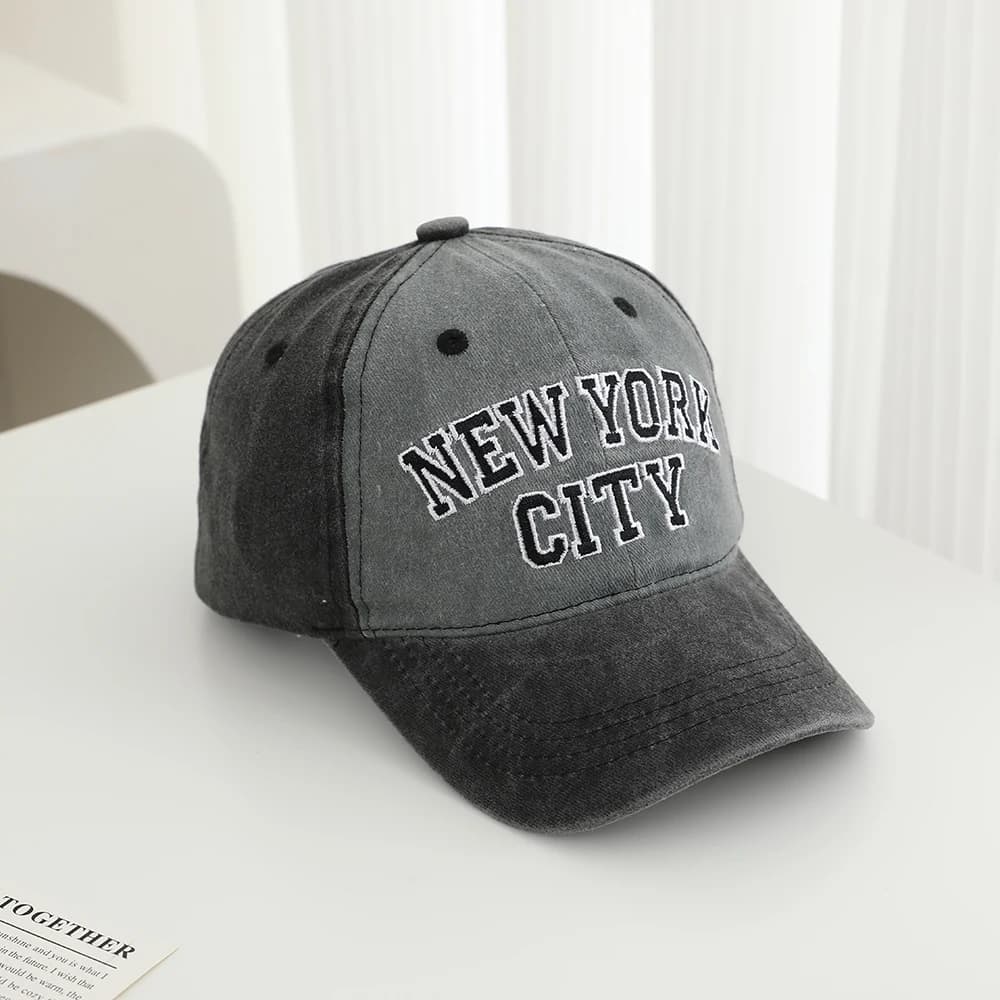 Cappellino da baseball con visiera morbida, ricamato con lettere multicolori, 100% cotone puro, per il tempo libero all'aperto e protezione solare.