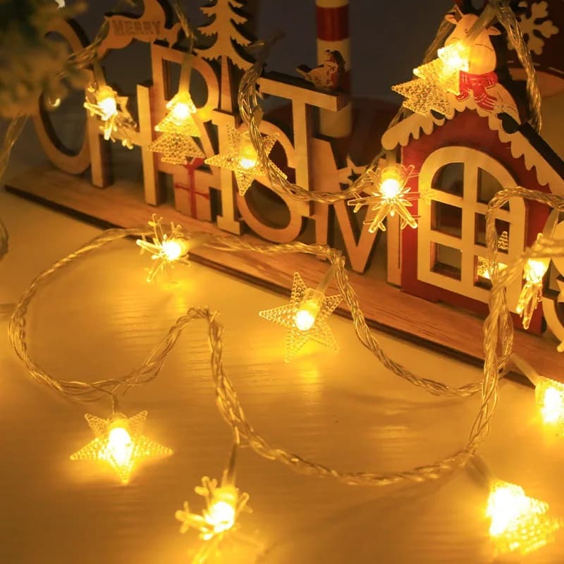 LED Fiocco di neve Luce della stringa Alimentato a batteria Camera da letto Giardino esterno Ghirlanda di fata Lampada Festa di nozze Decorazione natalizia di Capodanno