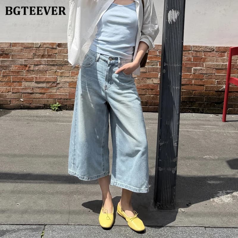 BGTEEVER Korean-Style Retro Drapey Wide-Leg Trousers for Women Simple Loose-Fit 3/4-Length Denim Jeans Summer
