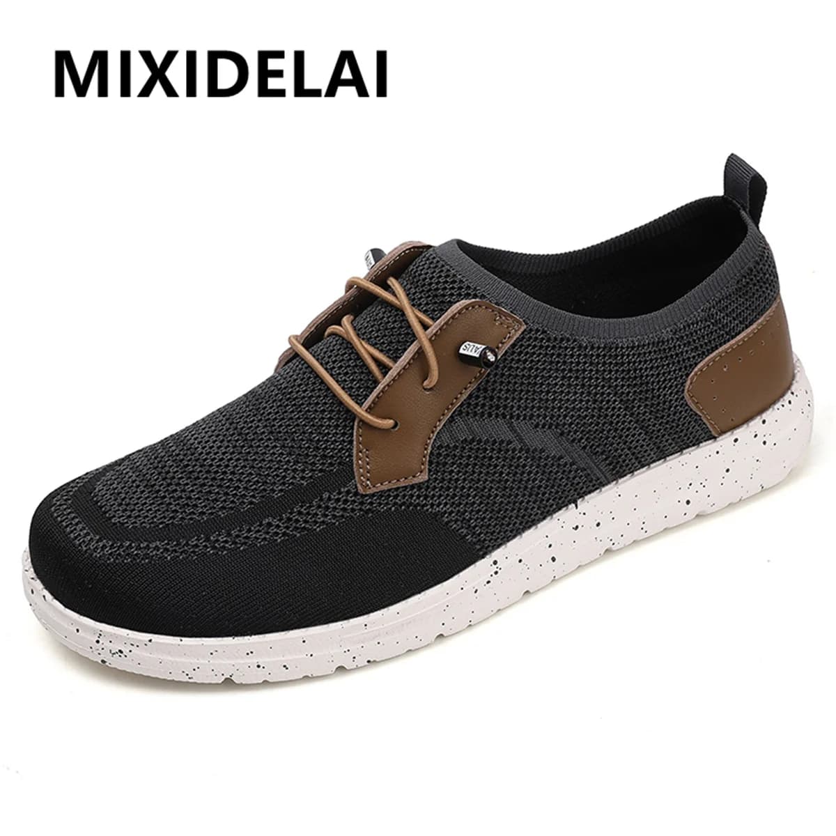 Nuovi mocassini piatti da uomo primaverili mocassini morbidi fatti a mano scarpe da guida da uomo comode scarpe casual in mesh traspirante sneakers da uomo