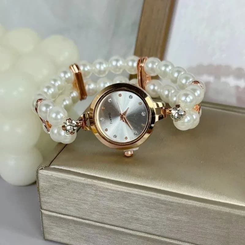 Stylish Pearl Bracelet Women's Quartz Bracelet With Elastic Cord Pullout Women's Watches Luxury Wrist Watch with Small Gift Dial
